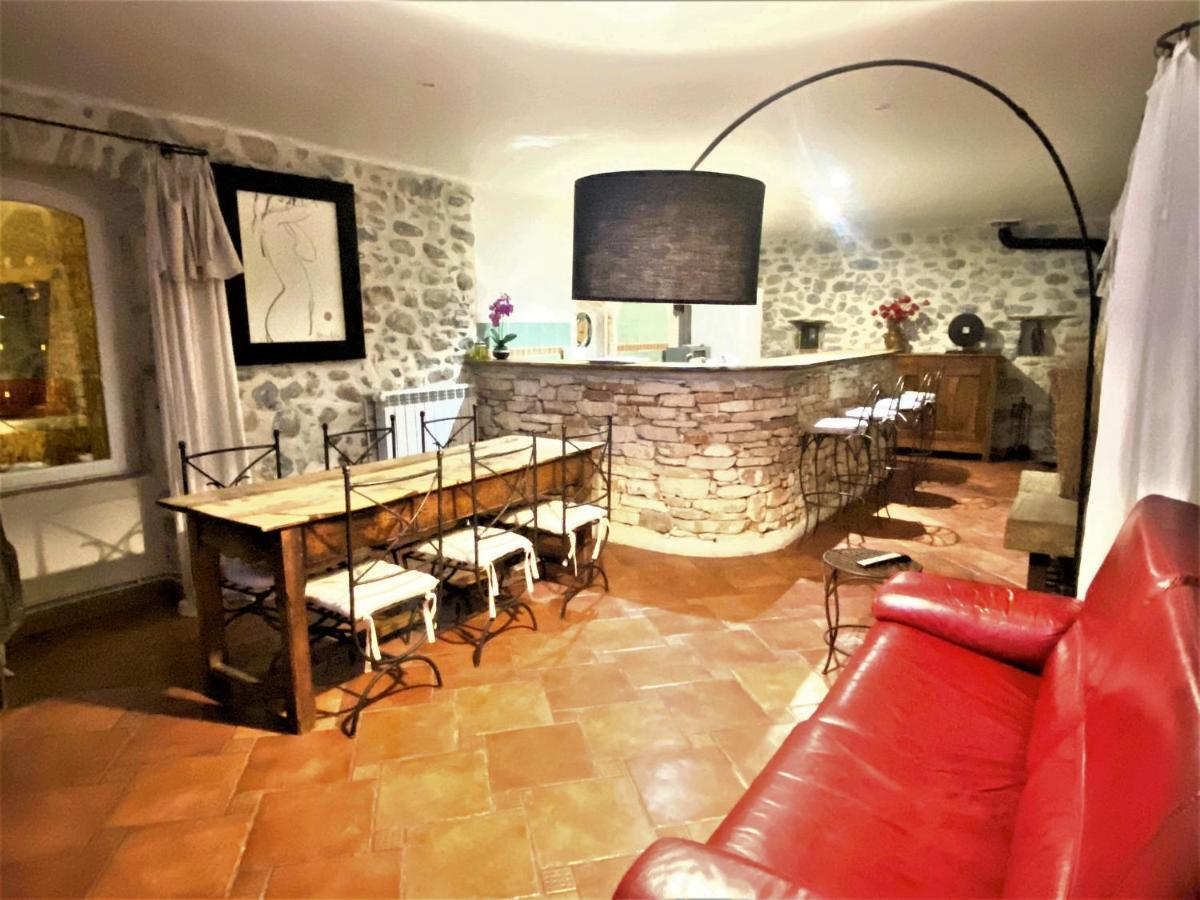 Gite De Groupe 9Ch Ou 3 Gites Independants De 3Ch - Patio Et Piscine Interieure Chauffee Toute L'Annee Валлон-Пон-д'Арк Экстерьер фото