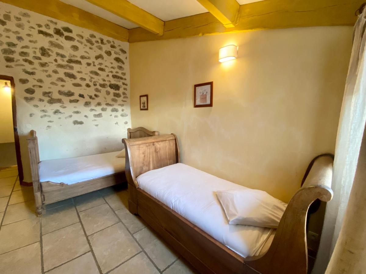 Gite De Groupe 9Ch Ou 3 Gites Independants De 3Ch - Patio Et Piscine Interieure Chauffee Toute L'Annee Валлон-Пон-д'Арк Экстерьер фото